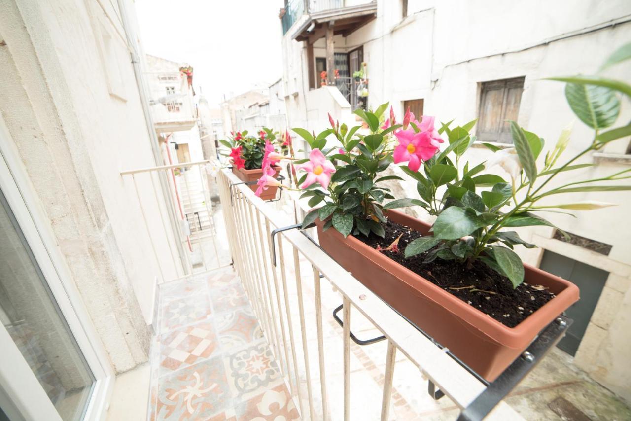 Aria Di Vico Aparthotel Vico Del Gargano Exterior foto