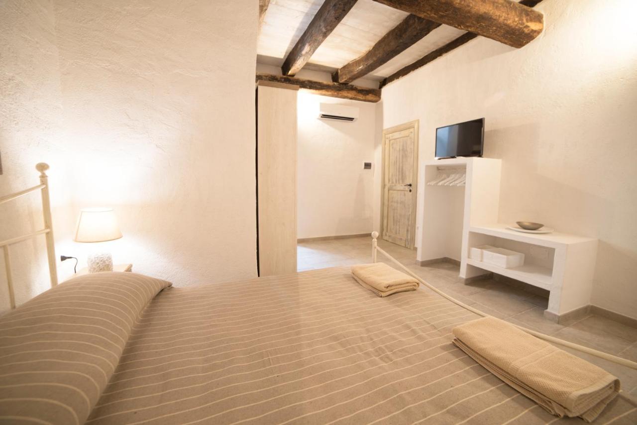 Aria Di Vico Aparthotel Vico Del Gargano Exterior foto
